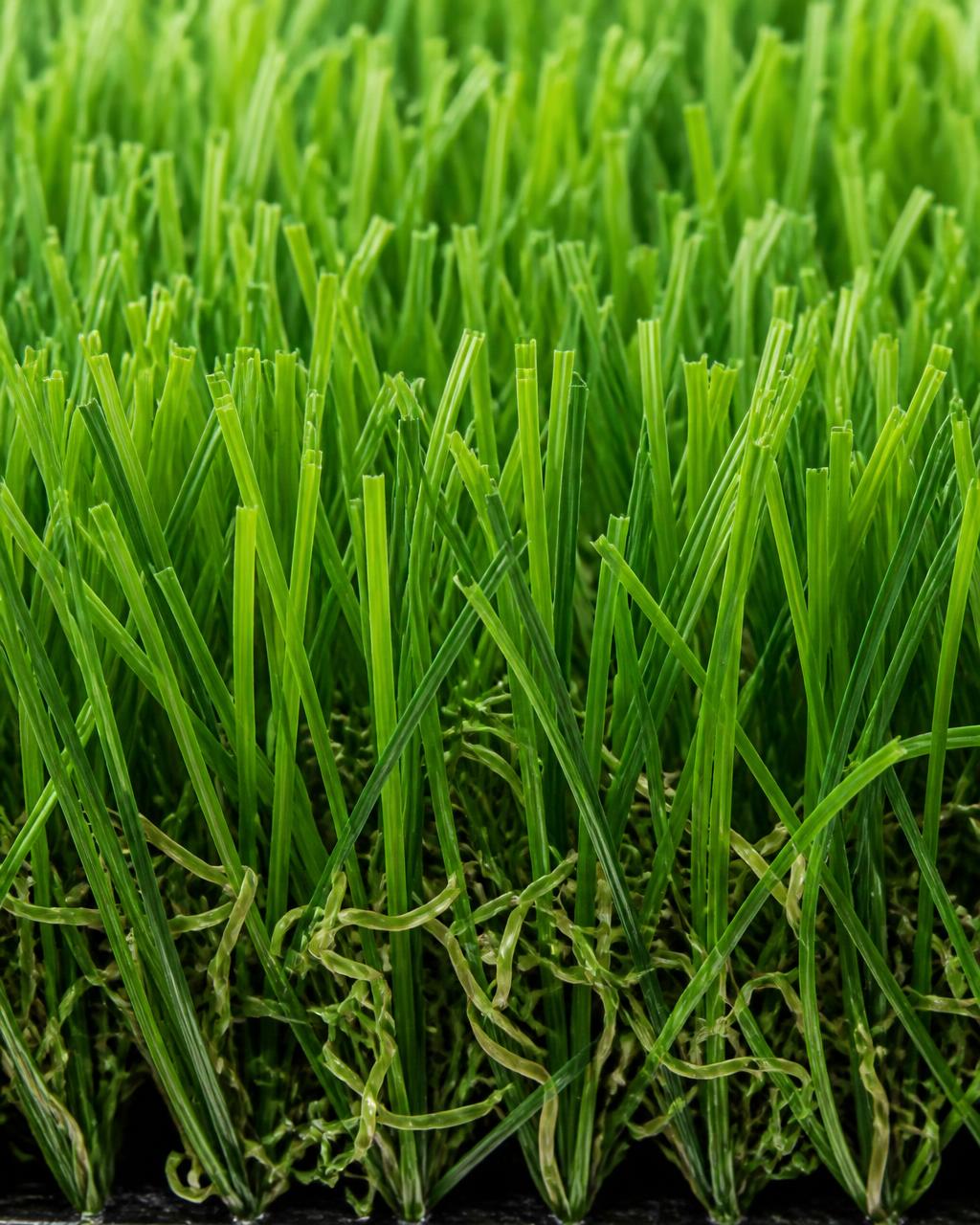 Close view of 40 mm pile artificial grass showing blade height and density